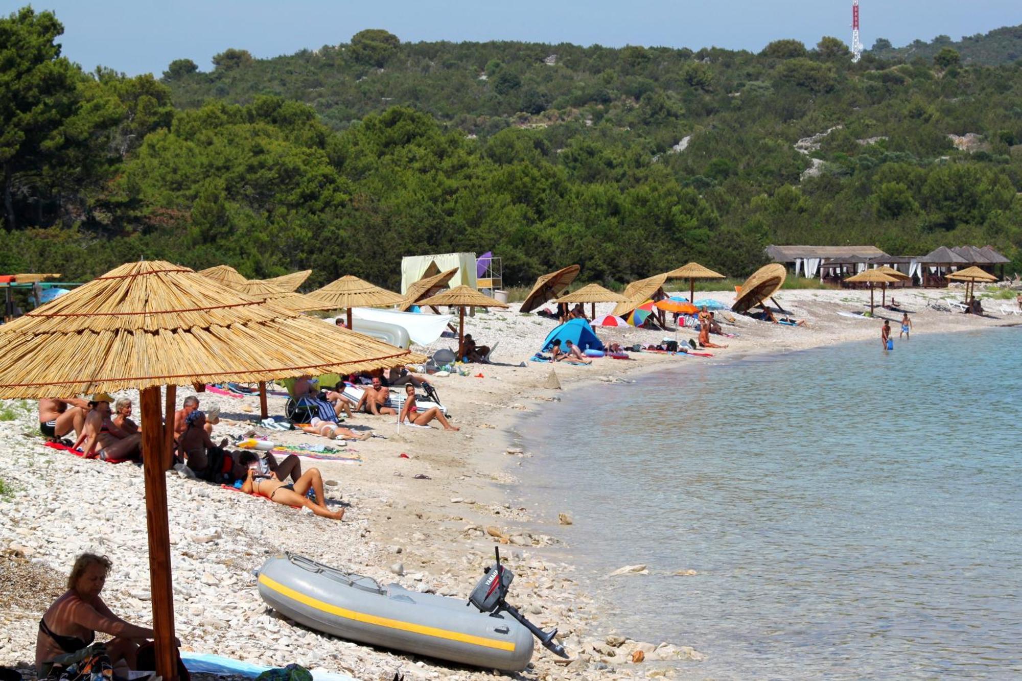 Apartments With A Parking Space Sali, Dugi Otok - 8181 Экстерьер фото